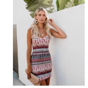 VICI KNOCKOUT SMOCKED BODYCON DRESS IN MEDIUM